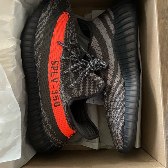 Yeezy 350 men’s size 12 dark carbon baluga - Picture 4 of 6